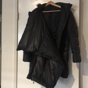 Heavy Winter coat/jacket for mama has 0years old